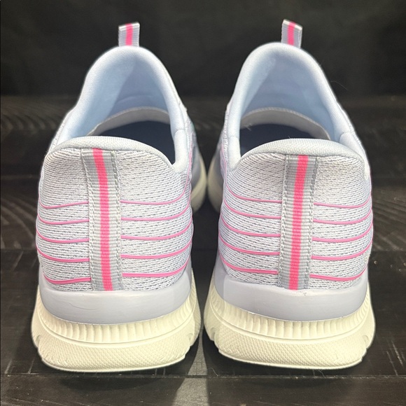 Skechers Pastel Blue and Pink Slip-On Athletic Shoes NWOT - Picture 4 of 6